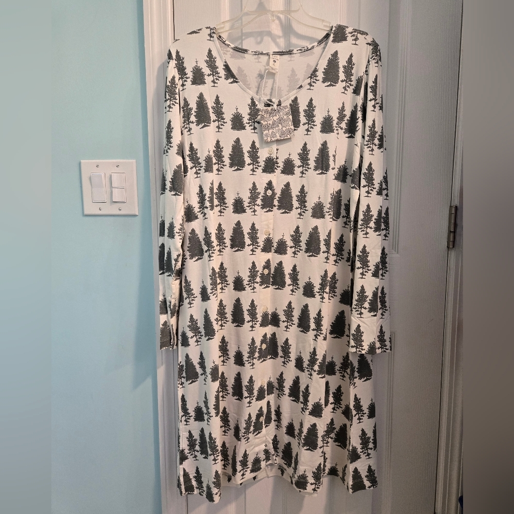 Kate Quinn Green and Cream Pine Tree Pattern Dress Xl Button Front